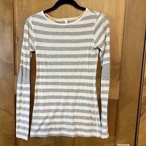 Lululemon Devotion Long Sleeve Size 4? Cream with gray stripes.